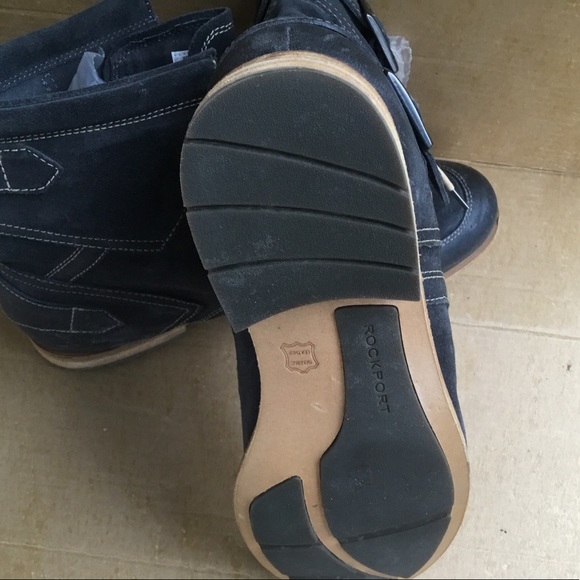 ROCKPORT BOOTS - Picture 8 of 9